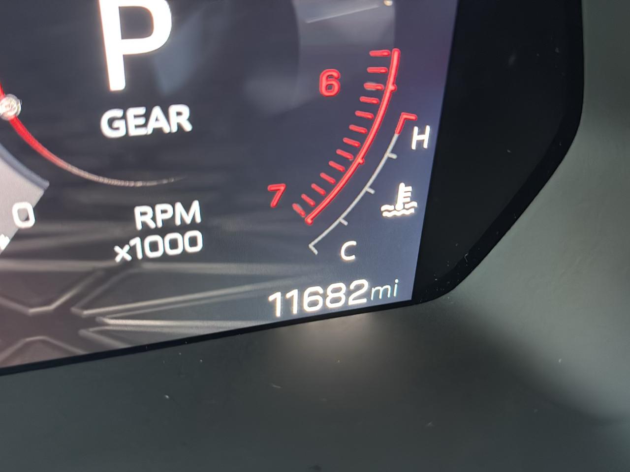 GMC Canyon 4WD Crew Cab Elevation 2025