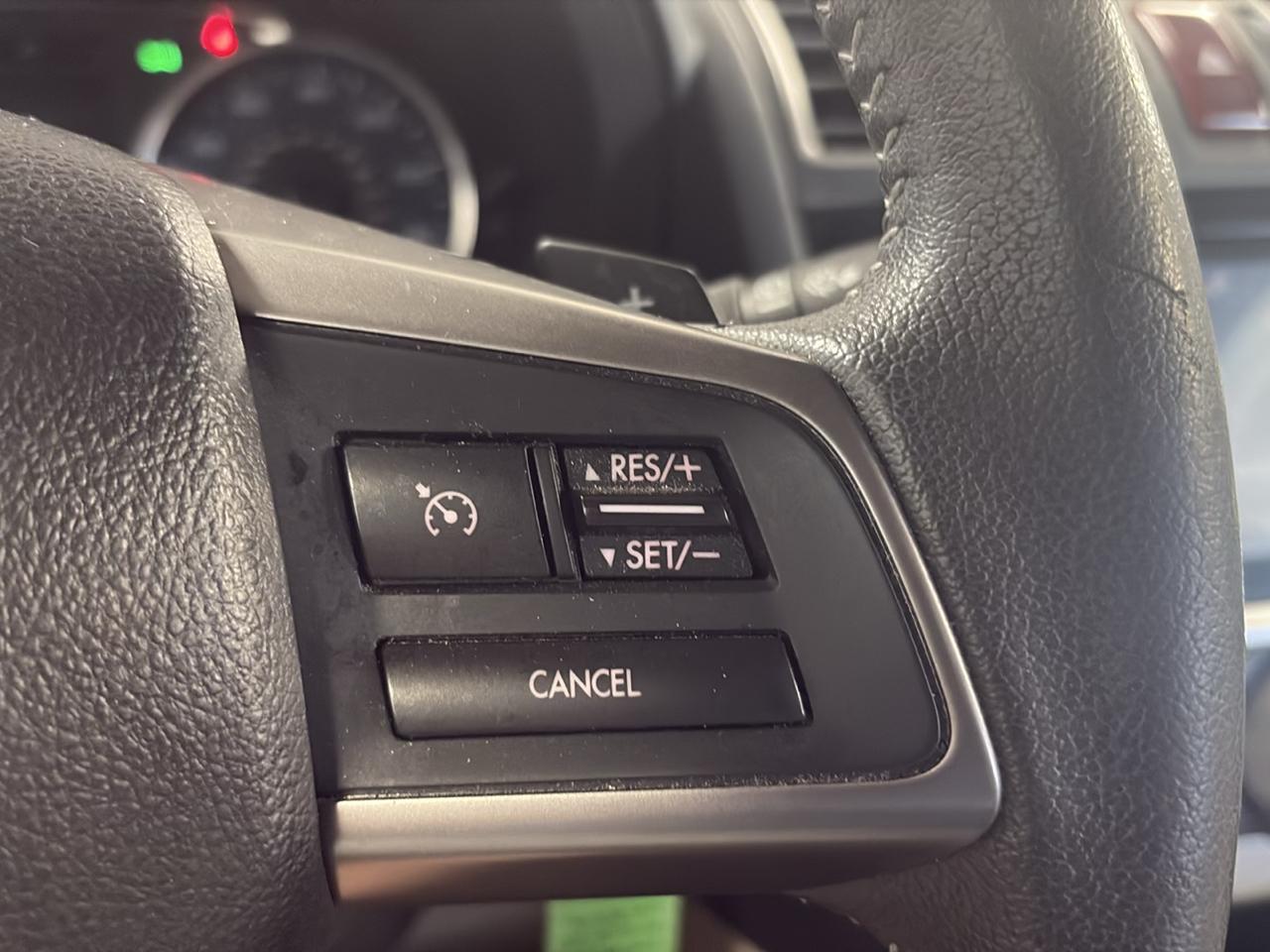 Subaru XV Crosstrek 5dr CVT 2.0i Limited 2015