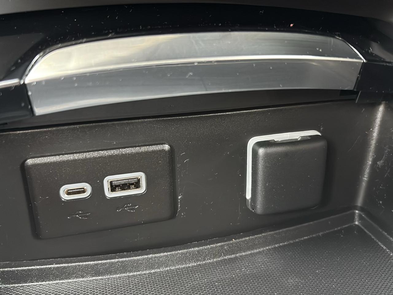 Buick Envision AWD 4dr Essence 2023