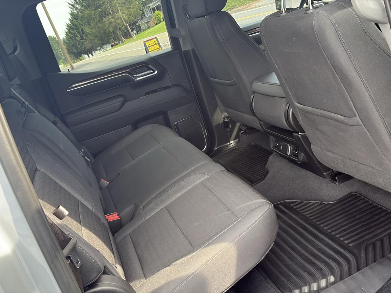 GMC Sierra 1500 4WD Crew Cab 147" Elevation w/3VL 2024