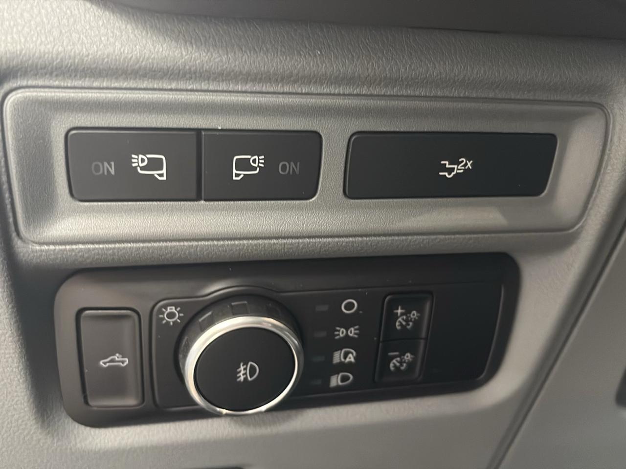 Ford F-150 4WD SuperCrew 145" XLT 2024