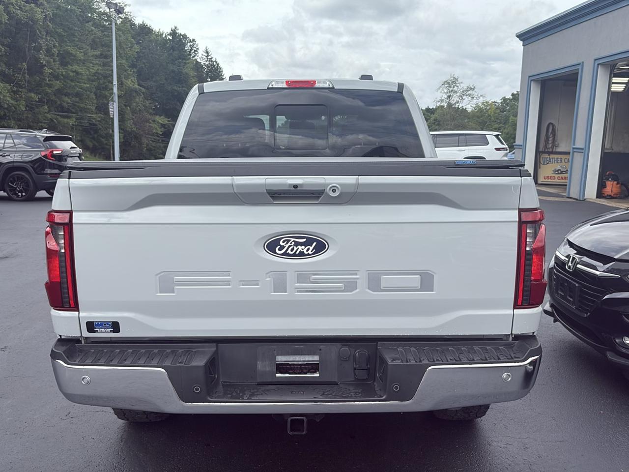 Ford F-150 4WD SuperCrew 145" XLT 2024