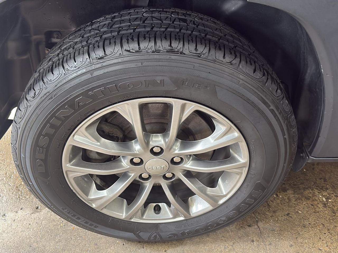 Jeep Cherokee Latitude Plus 4x4 2019