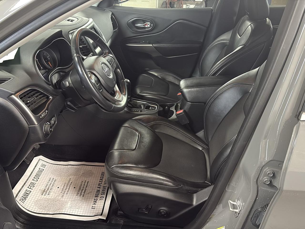 Jeep Cherokee Latitude Plus 4x4 2019