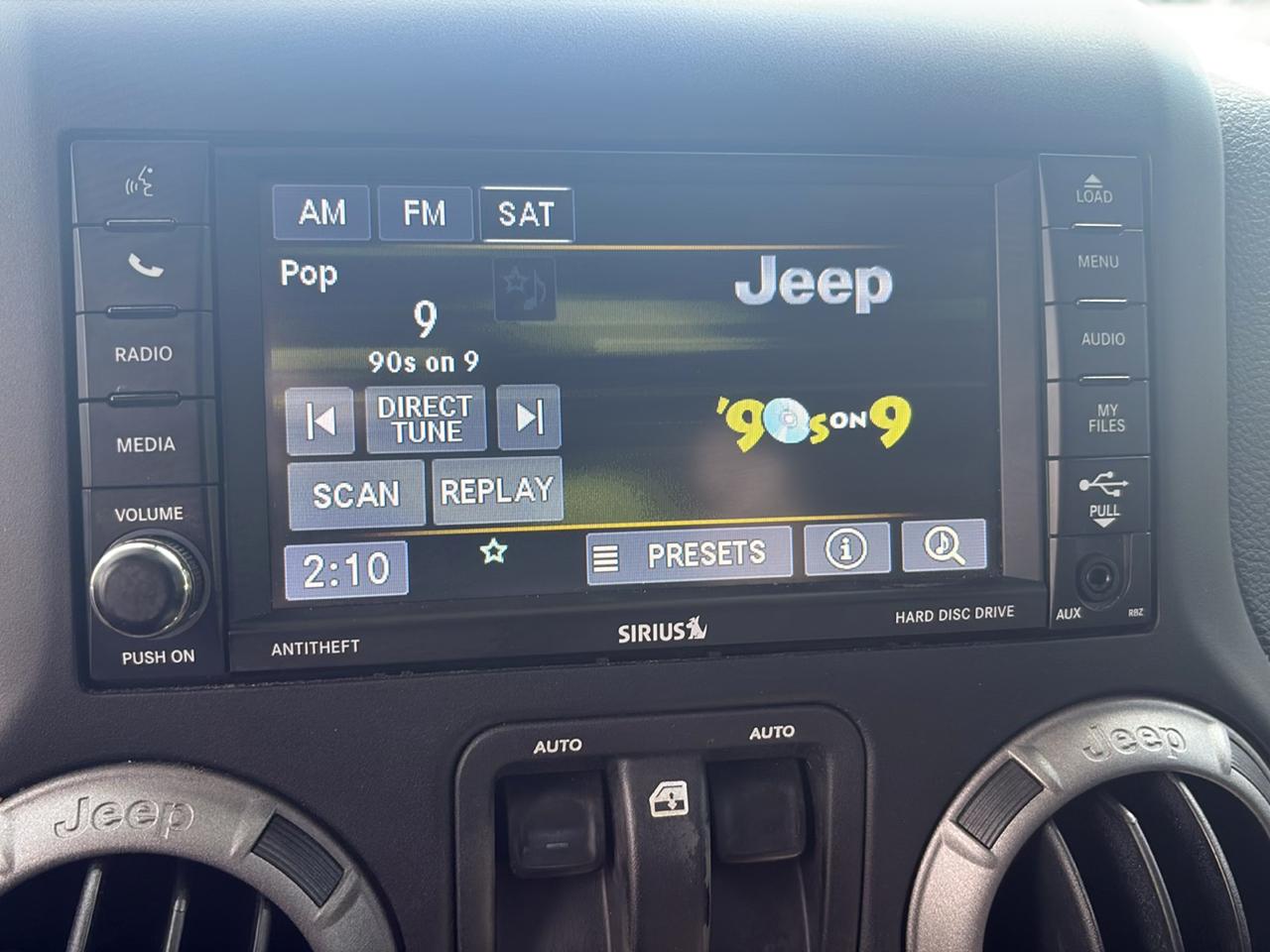 Jeep Wrangler Willys Wheeler 4x4 2017