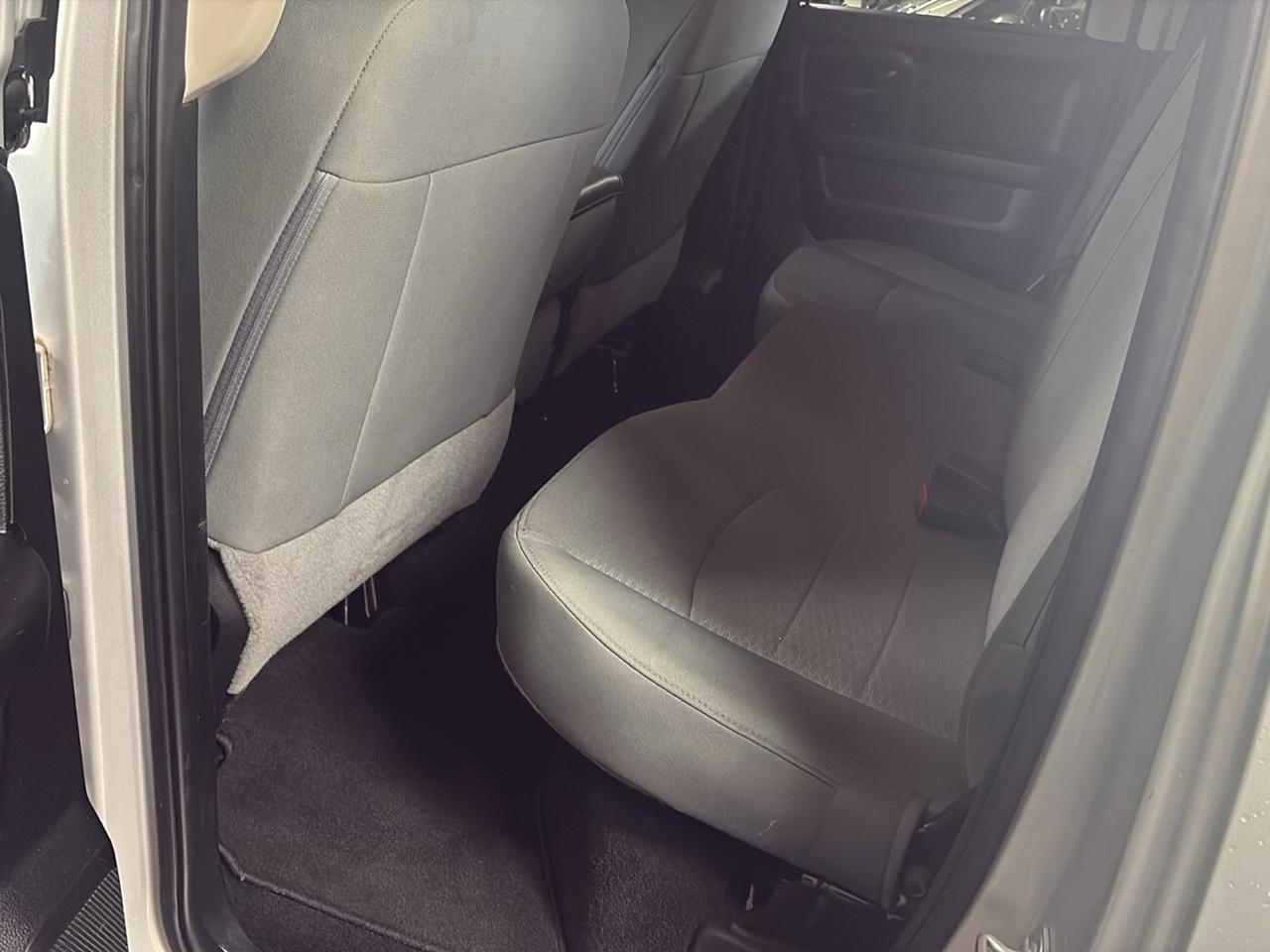 RAM 1500 Classic Express 4x4 Quad Cab 6'4" Box 2019
