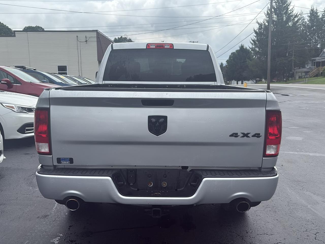 RAM 1500 Classic Express 4x4 Quad Cab 6'4" Box 2019