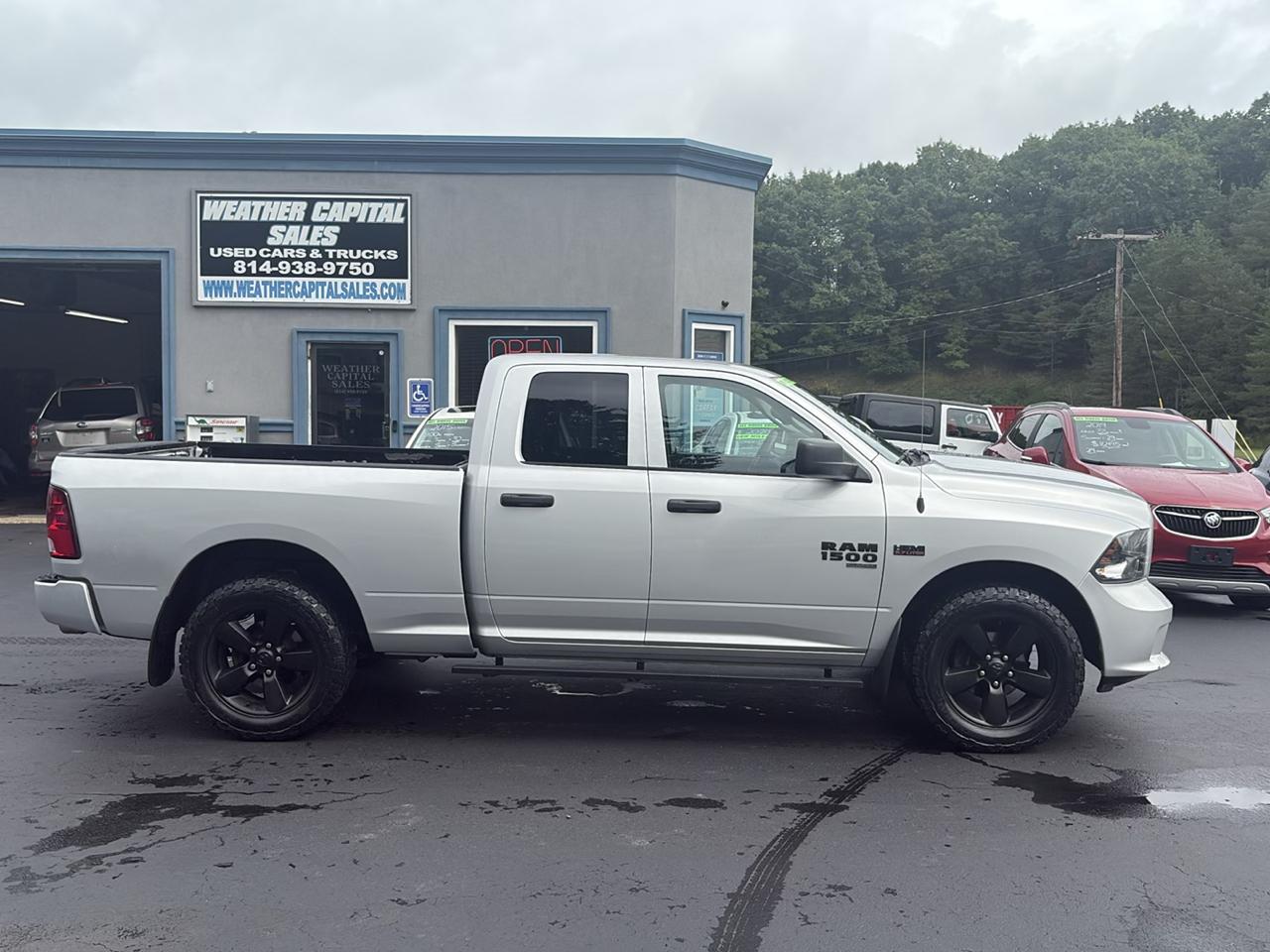 RAM 1500 Classic Express 4x4 Quad Cab 6'4" Box 2019