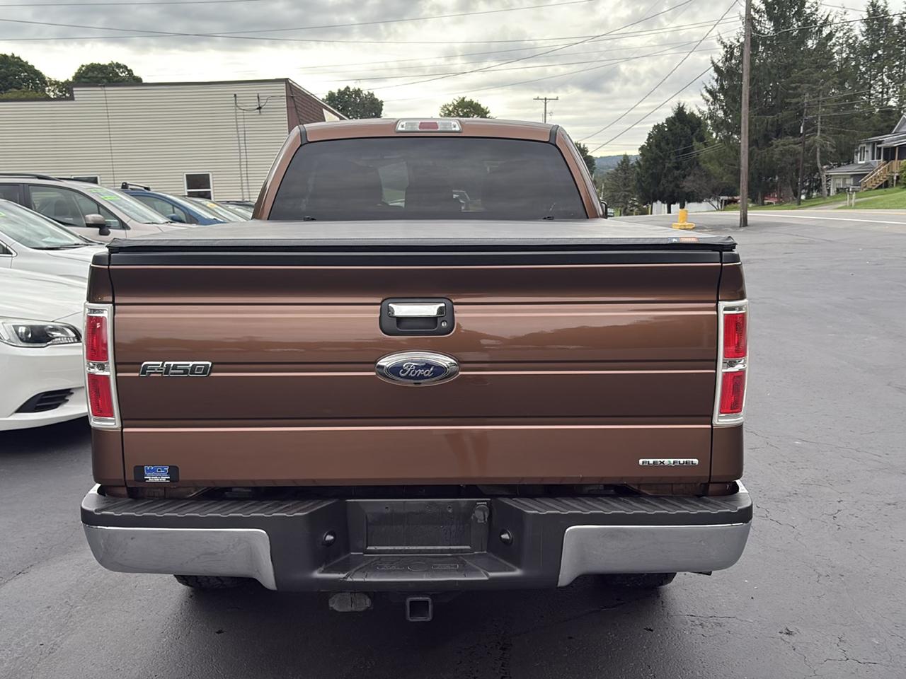 Ford F-150 4WD SuperCab 145" Lariat 2011