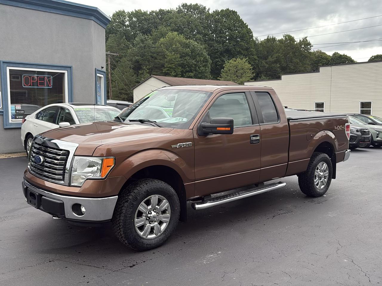 Ford F-150 4WD SuperCab 145" Lariat 2011