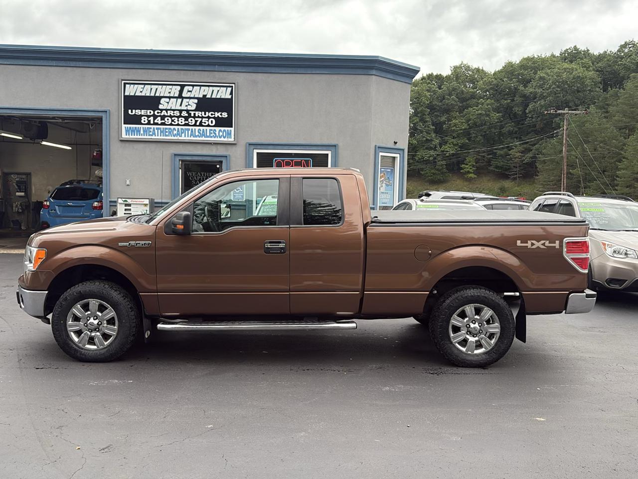 Ford F-150 4WD SuperCab 145" Lariat 2011
