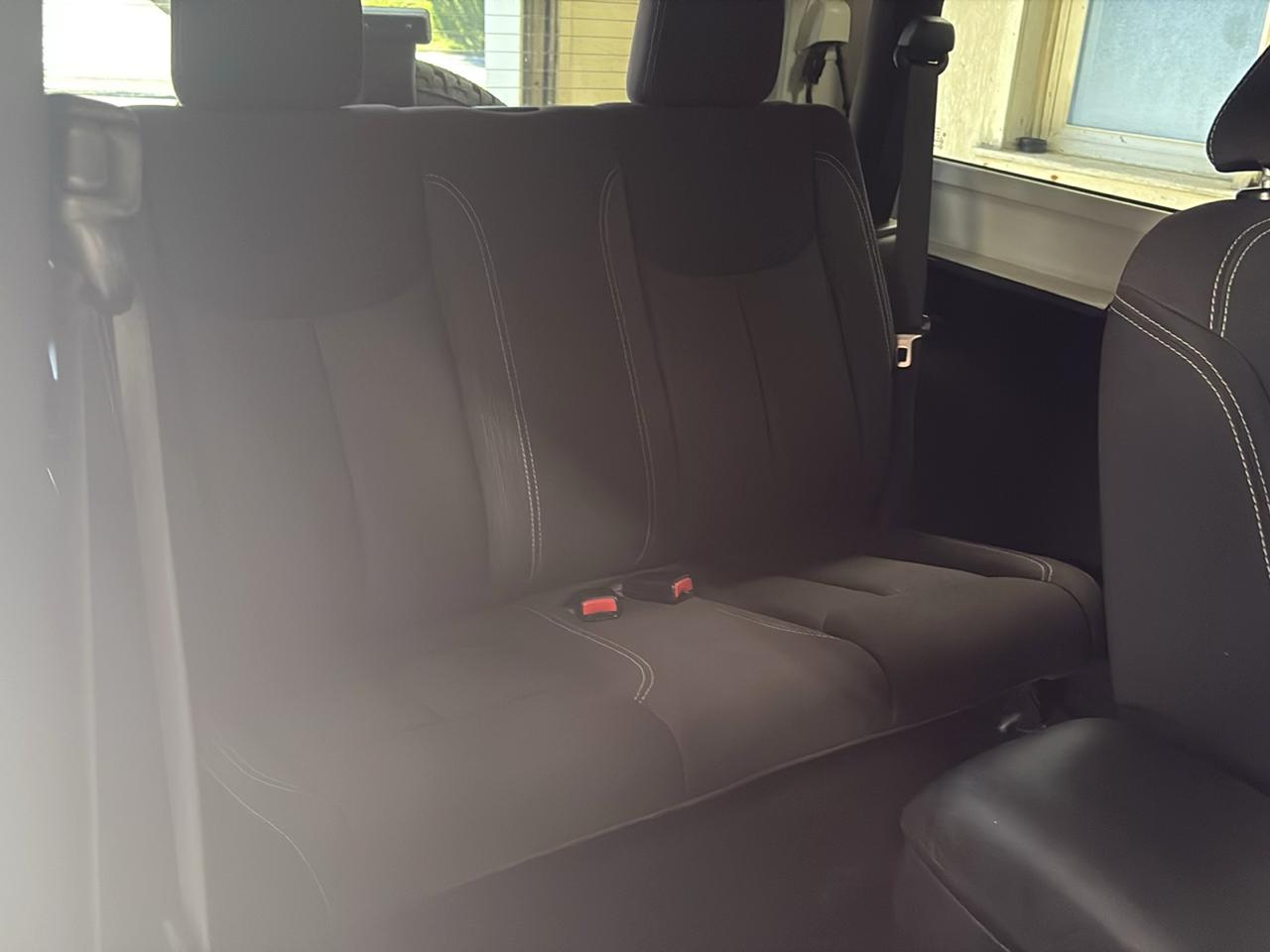 Jeep Wrangler 4WD 2dr Sahara 2014