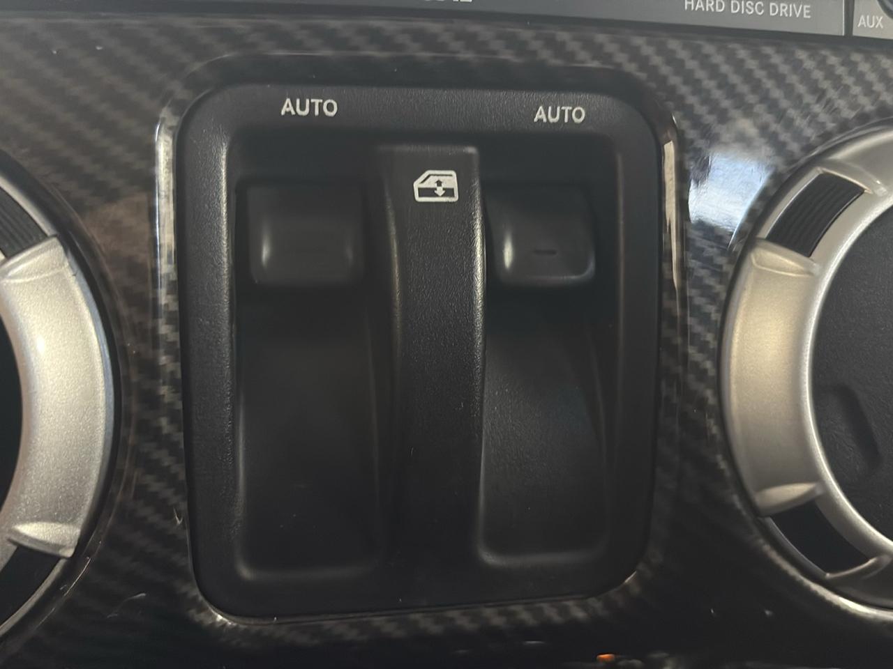 Jeep Wrangler 4WD 2dr Sahara 2014
