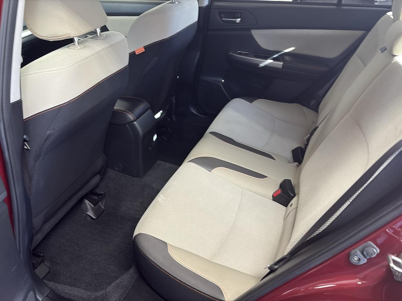 Subaru Crosstrek 5dr CVT 2.0i Premium 2016