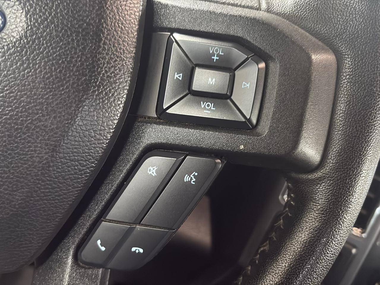 Ford F-150 4WD SuperCab 145" XLT 2019
