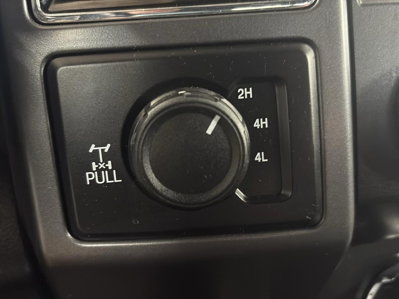 Ford F-150 4WD SuperCab 145" XLT 2019
