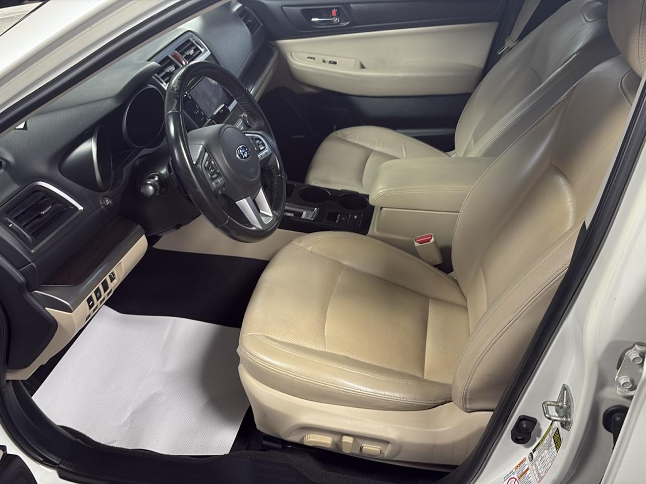 Subaru Legacy 2.5i Limited 2017
