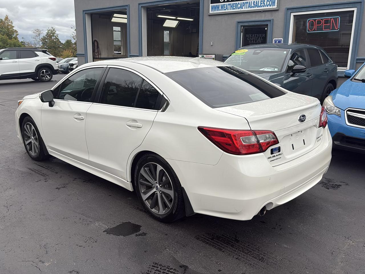 Subaru Legacy 2.5i Limited 2017
