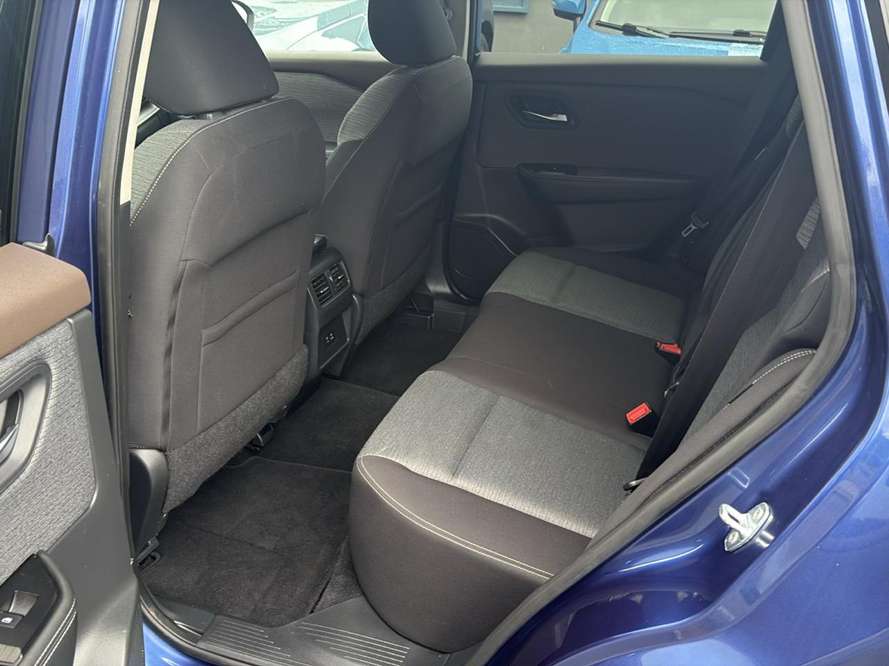 Nissan Rogue AWD SV 2021