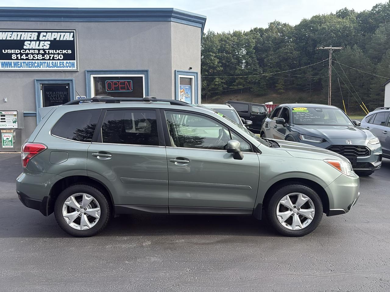 Subaru Forester 4dr Auto 2.5i Touring PZEV 2014