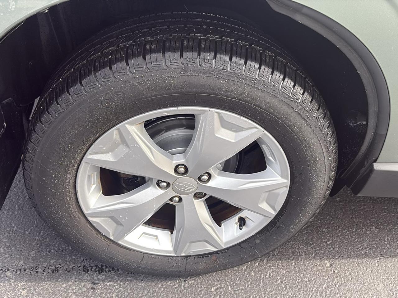 Subaru Forester 4dr Auto 2.5i Touring PZEV 2014