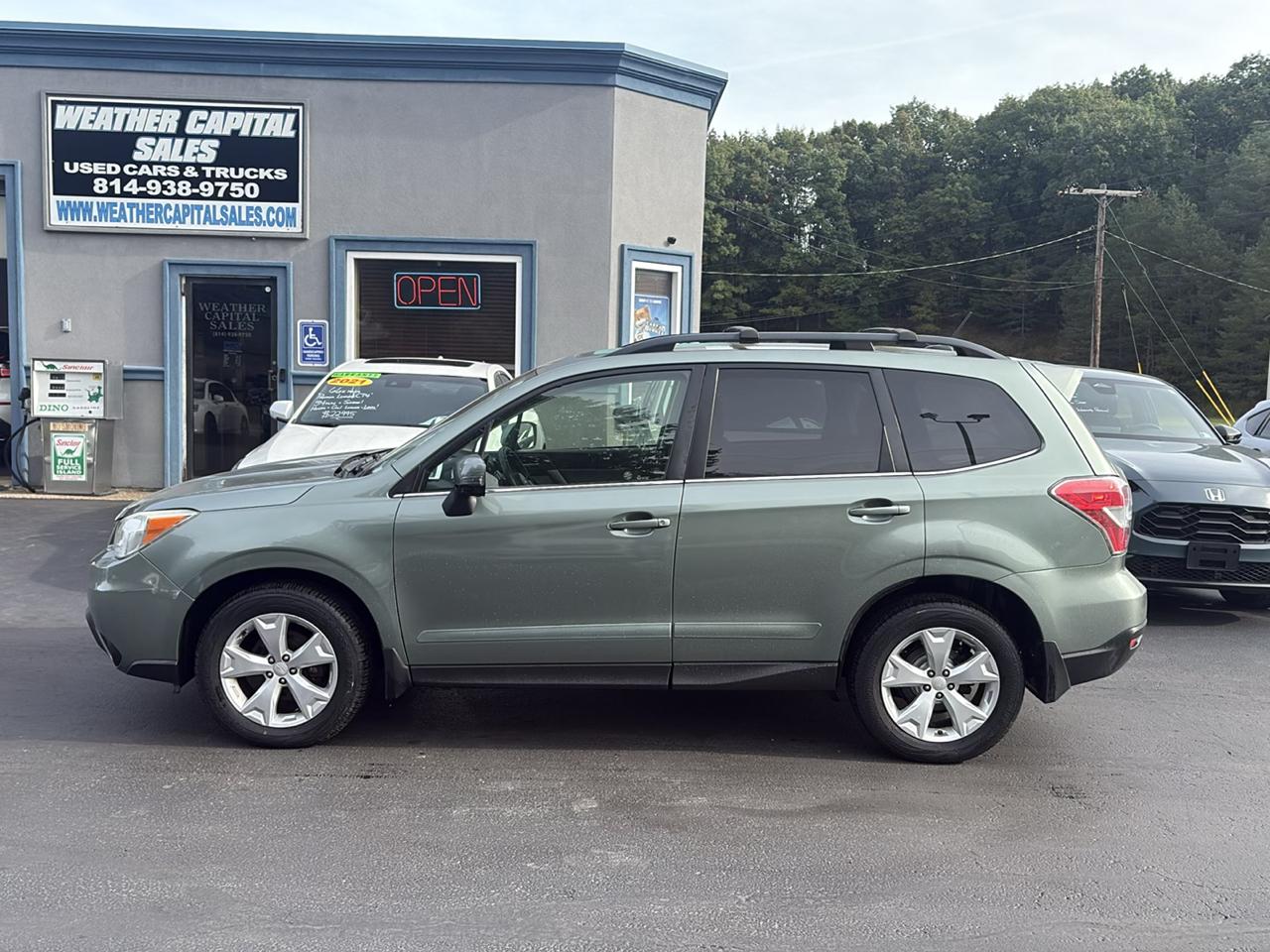 Subaru Forester 4dr Auto 2.5i Touring PZEV 2014