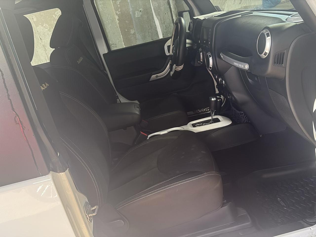 Jeep Wrangler 4WD 2dr Sahara 2016