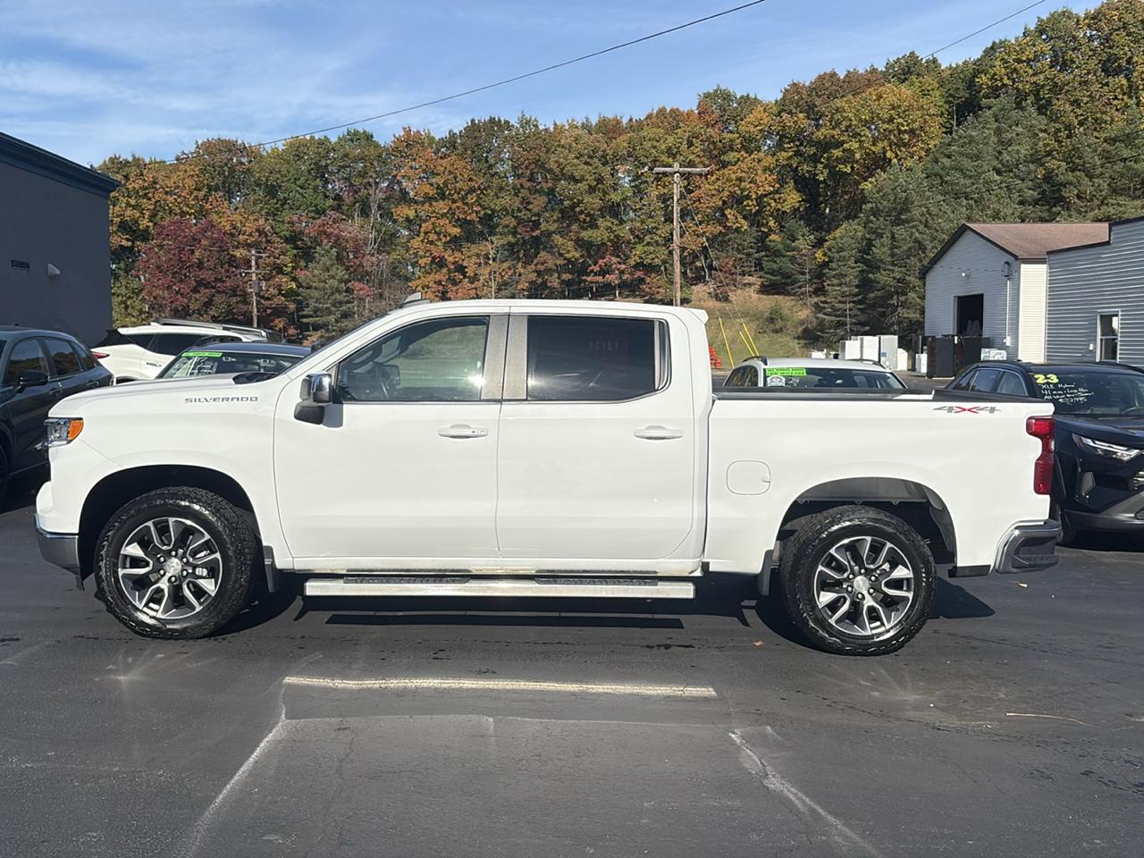 Chevrolet Silverado 1500 4WD Crew Cab 147" LT w/2FL 2024