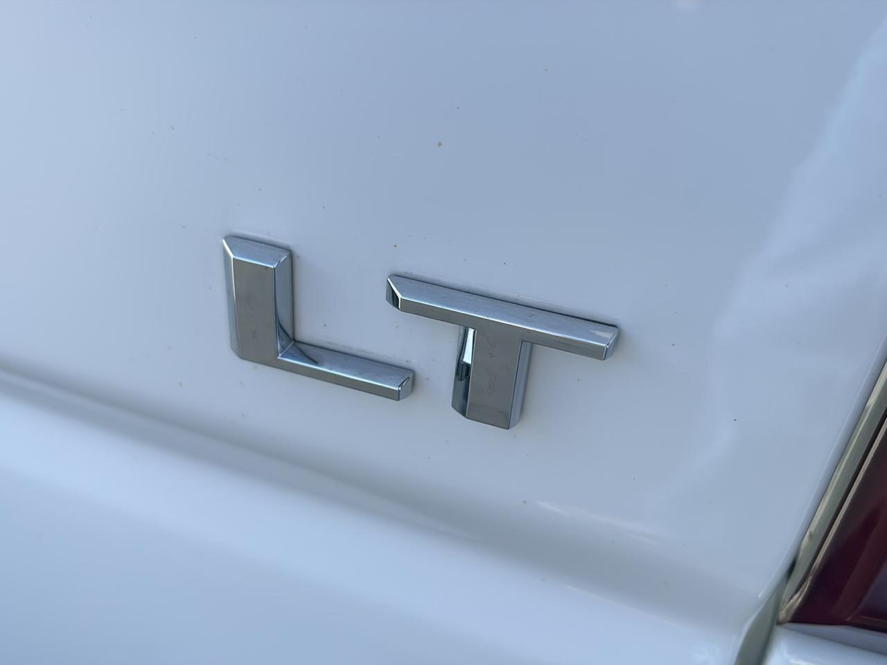 Chevrolet Silverado 1500 4WD Crew Cab 147" LT w/2FL 2024