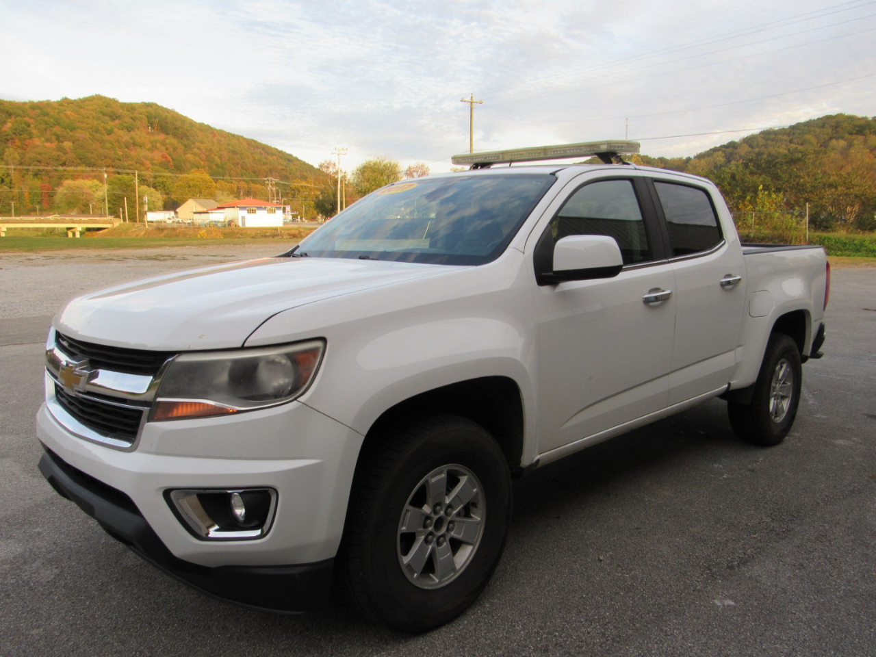 Chevrolet Colorado Work Truck Crew Cab 2WD Short Box 2017 Chevrolet Colorado Work Truck Crew Cab 2WD Short Box 2017