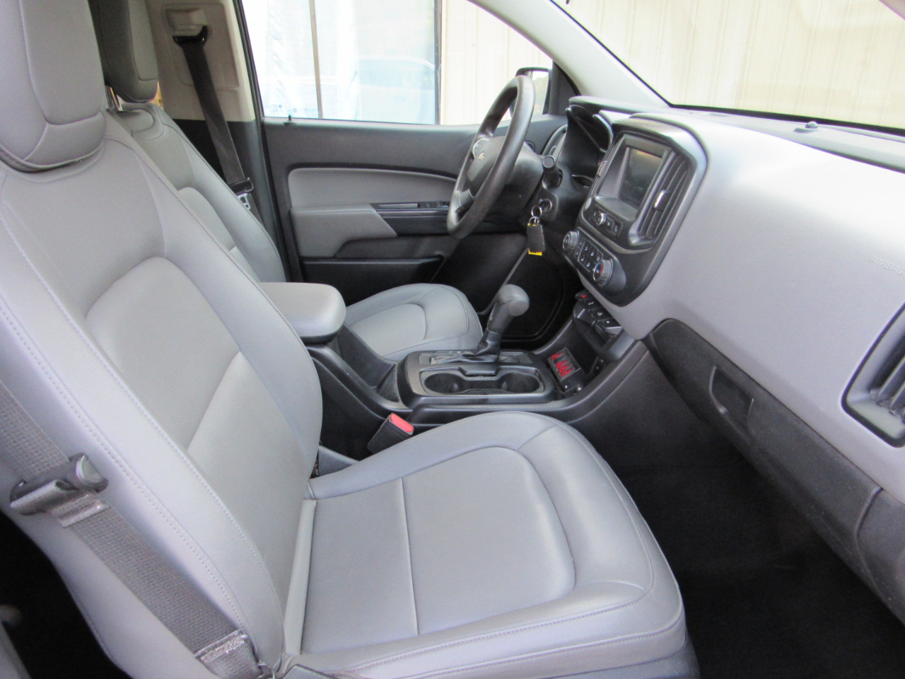 Chevrolet Colorado Work Truck Crew Cab 2WD Short Box 2017 Chevrolet Colorado Work Truck Crew Cab 2WD Short Box 2017