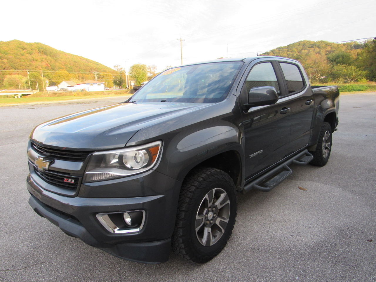 Chevrolet Colorado Z71 Crew Cab 4WD Short Box 2017 Chevrolet Colorado Z71 Crew Cab 4WD Short Box 2017