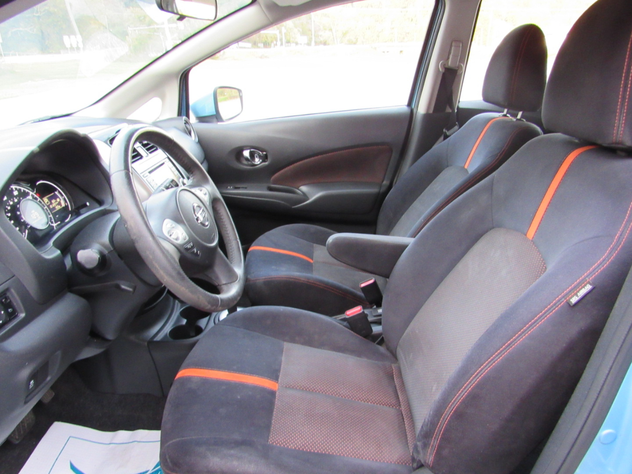 Nissan Versa Note SR 2015 Nissan Versa Note SR 2015