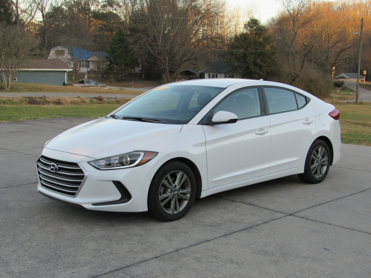 Hyundai Elantra Limited 2018