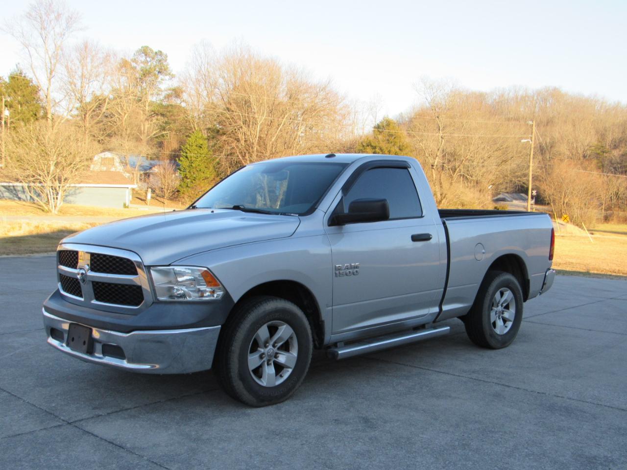 RAM 1500 Tradesman Regular Cab SWB 2WD 2016