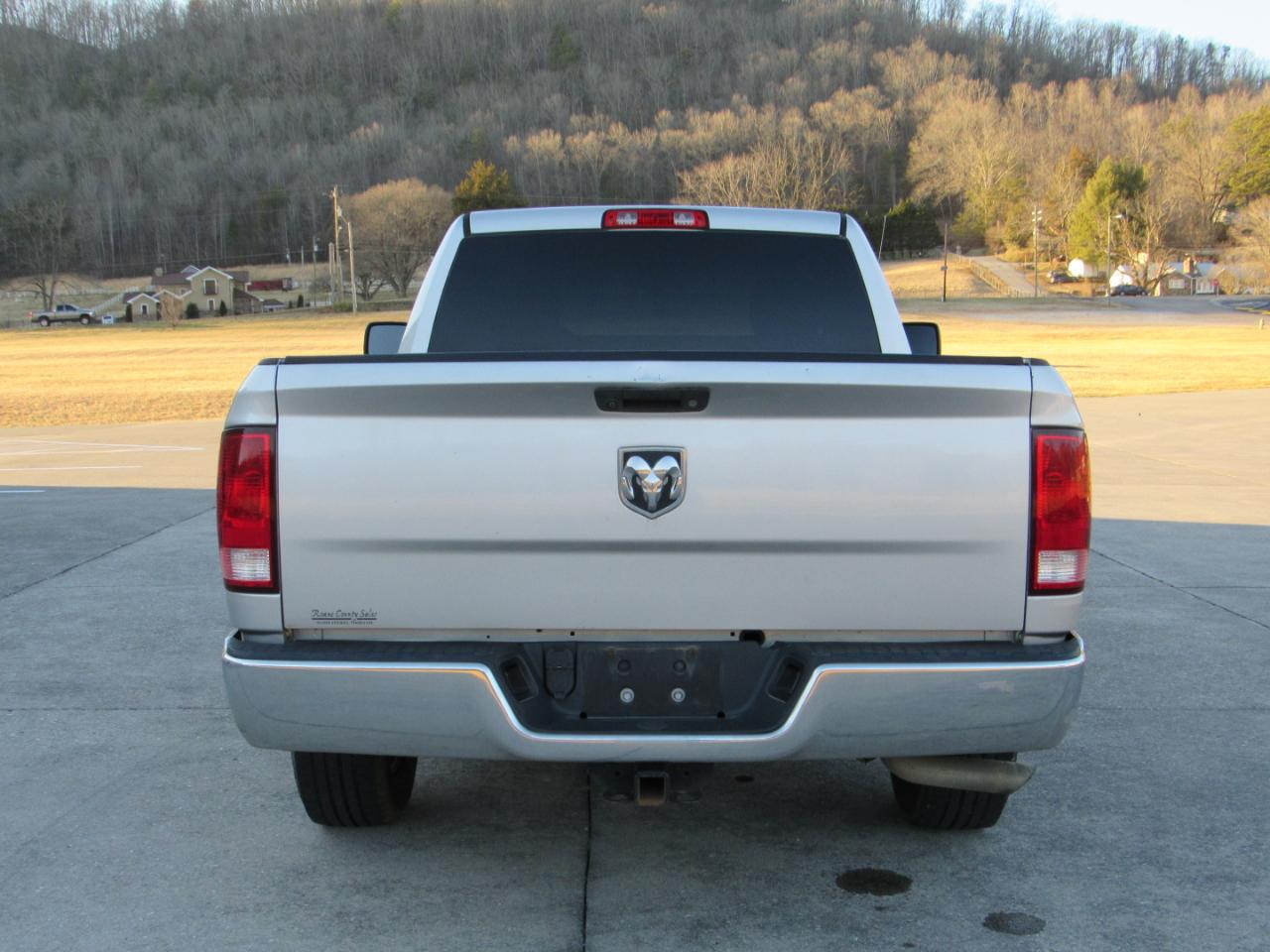 RAM 1500 Tradesman Regular Cab SWB 2WD 2016