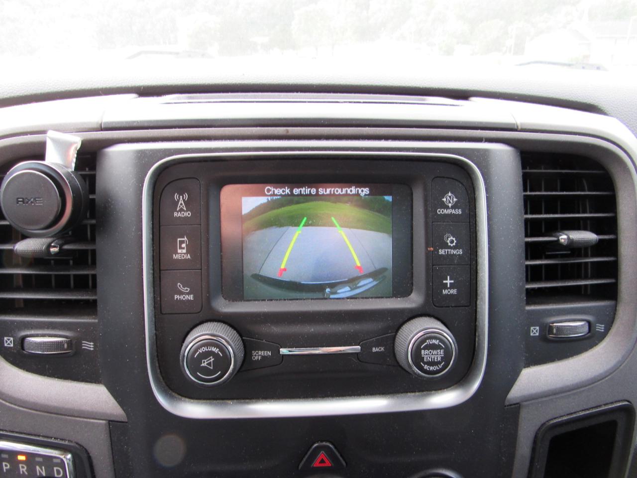 RAM 1500 Tradesman Regular Cab SWB 2WD 2016