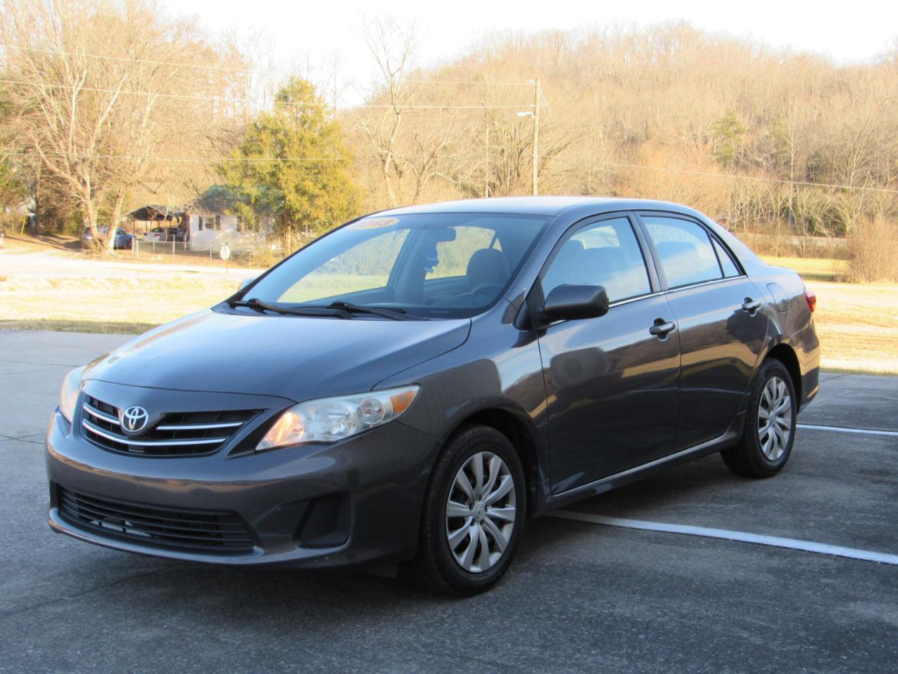 Toyota Corolla LE 2013