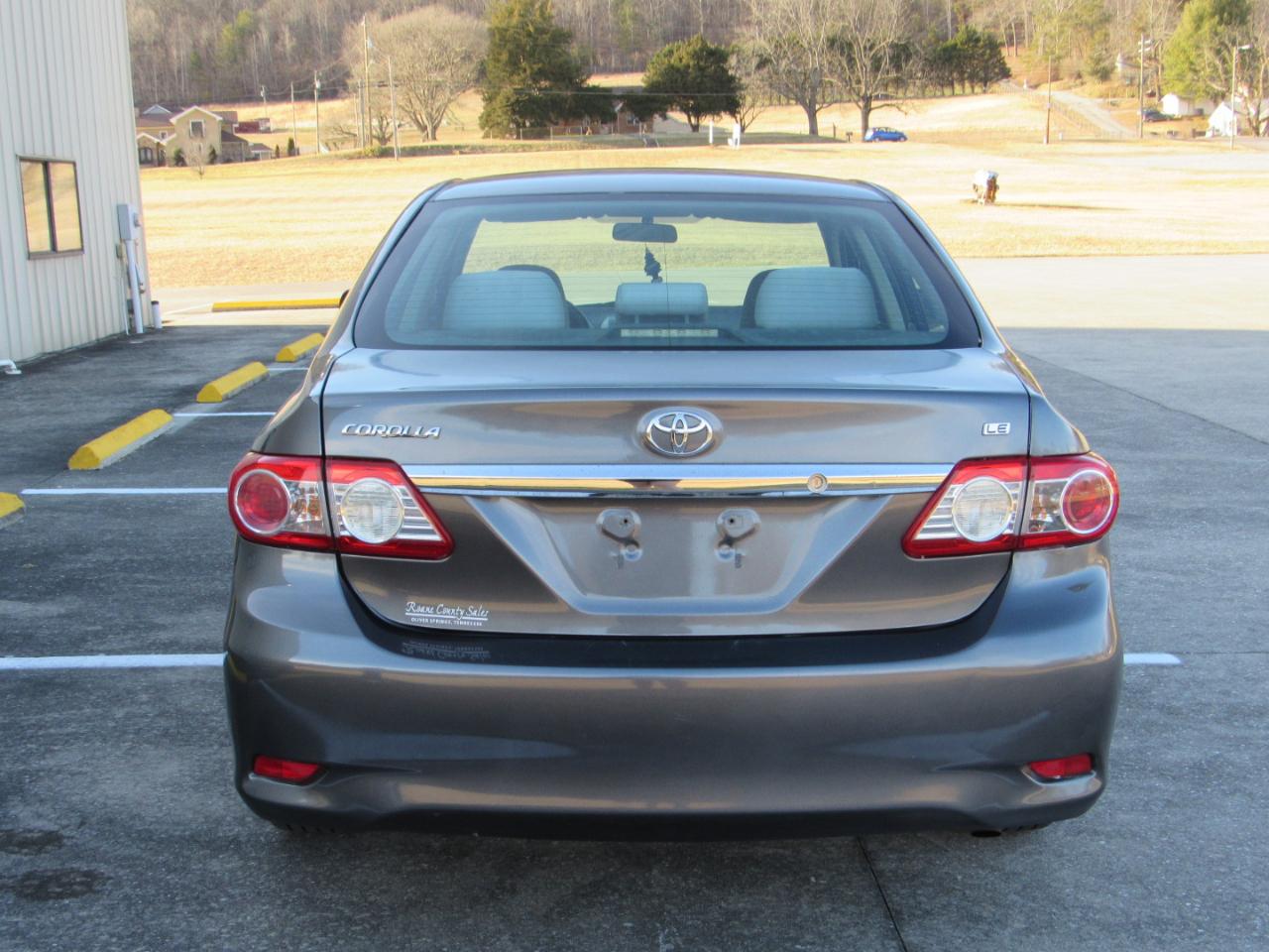 Toyota Corolla LE 2013