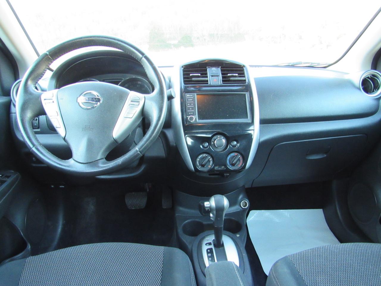 Nissan Versa 1.6 SV Sedan 2019