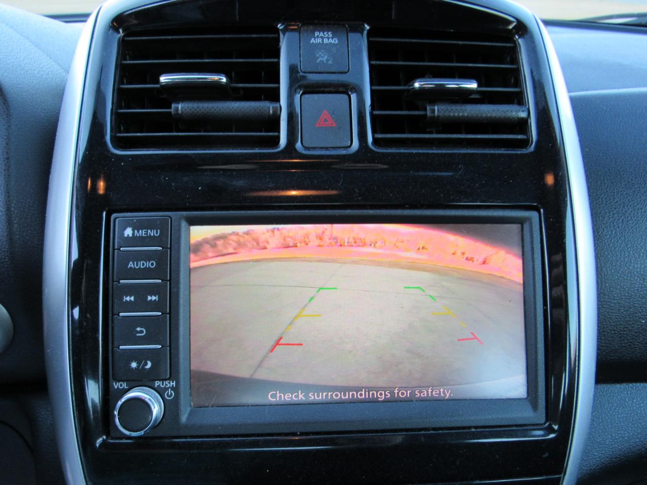 Nissan Versa 1.6 SV Sedan 2019