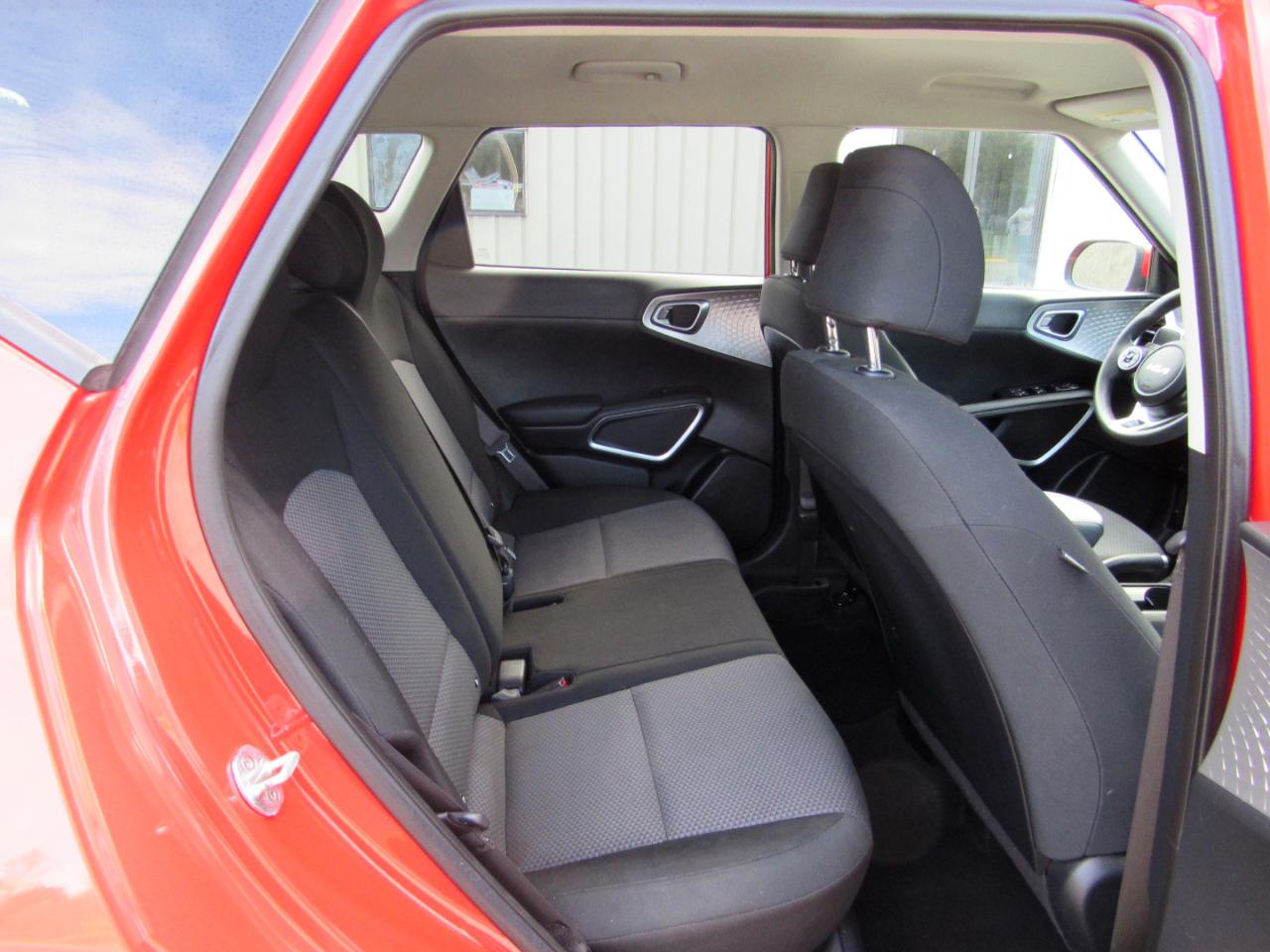 Kia Soul LX CVT 2022