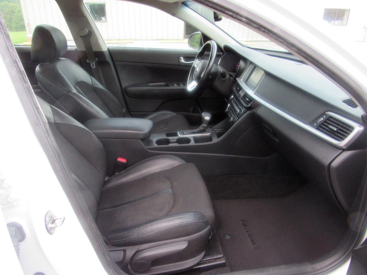 Kia Optima  2019