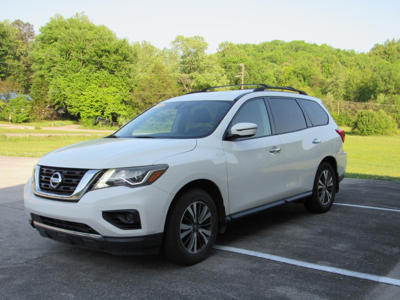Nissan Pathfinder FWD S 2017