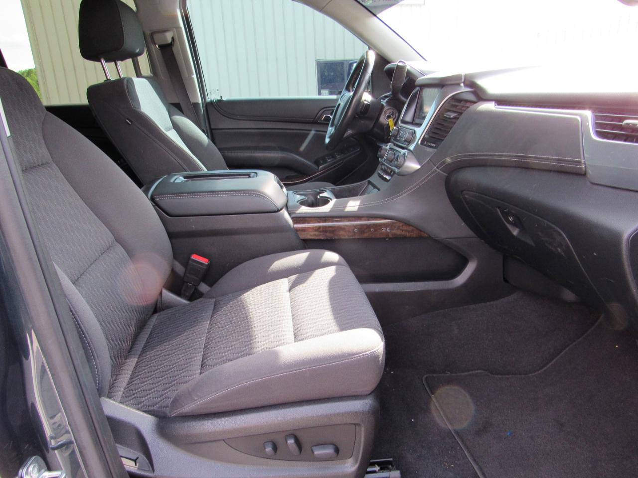Chevrolet Tahoe 4WD 4dr LS 2020