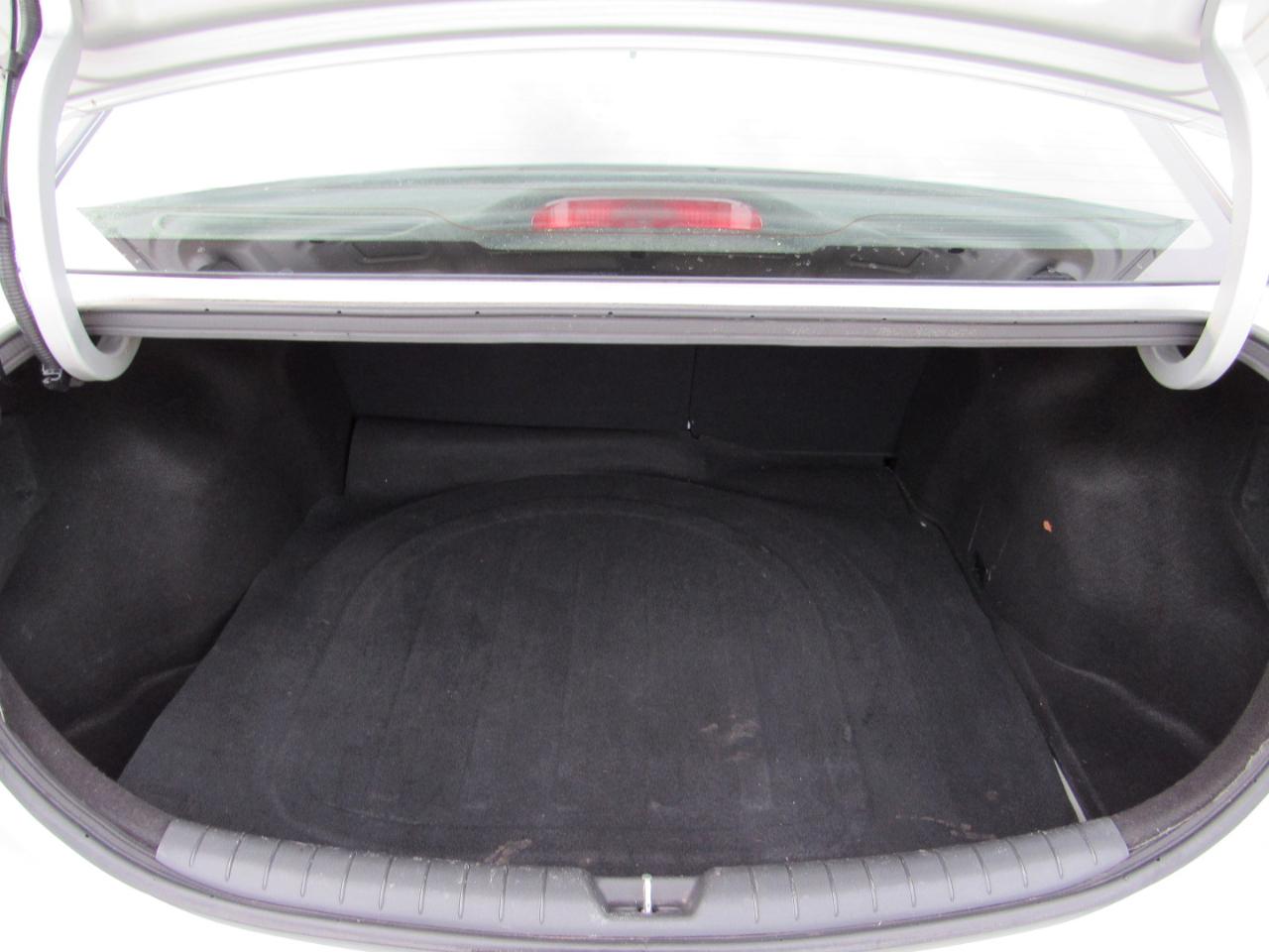 Hyundai Accent SE Sedan IVT 2021
