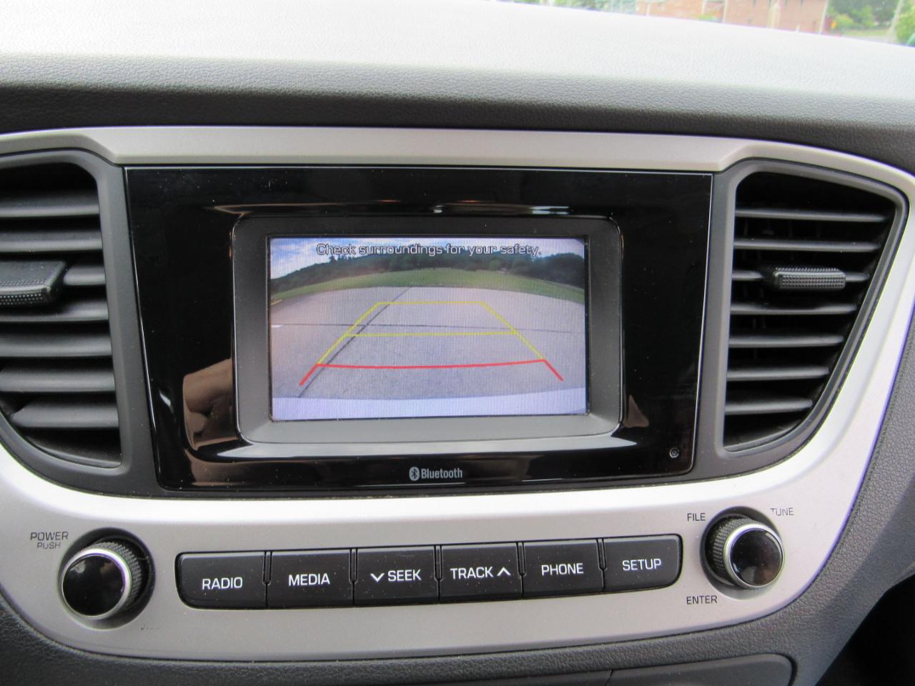 Hyundai Accent SE Sedan IVT 2021