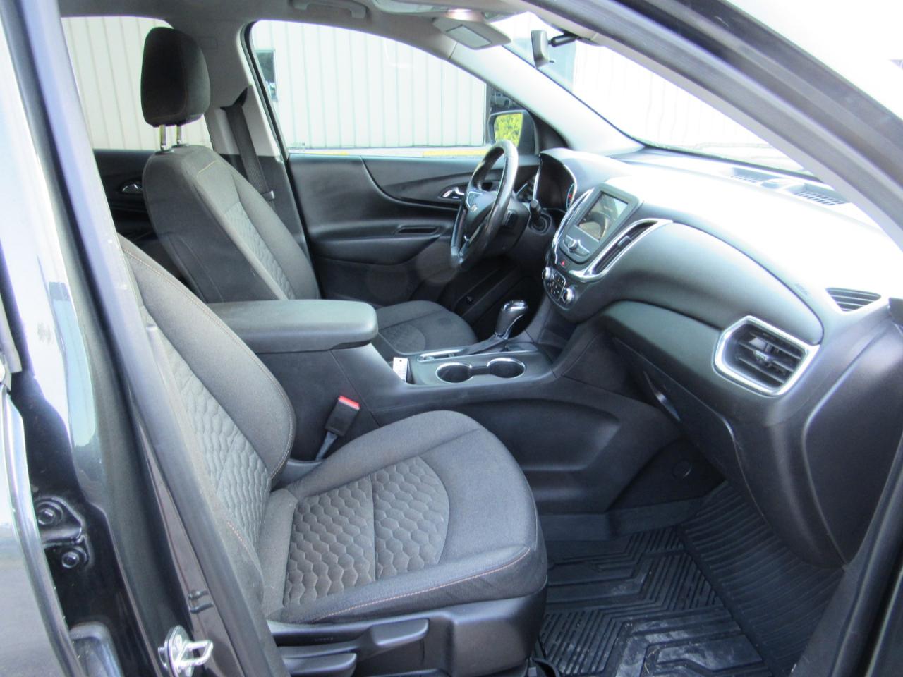 Chevrolet Equinox FWD 4dr LT w/1LT 2019