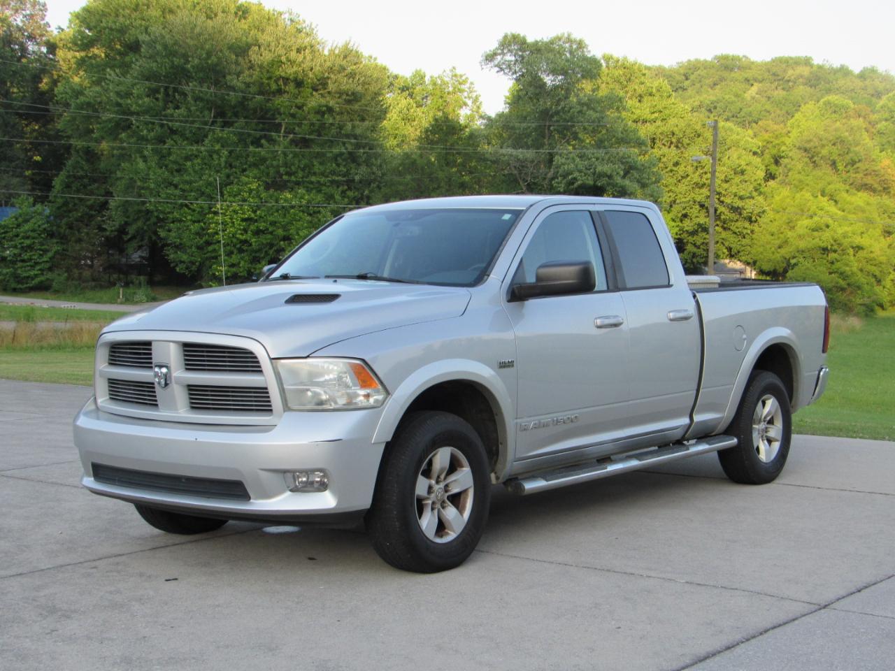 RAM 1500 Sport Quad Cab 4WD 2012
