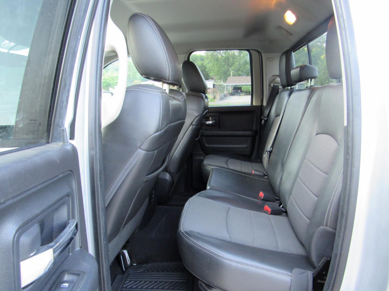 RAM 1500 Sport Quad Cab 4WD 2012